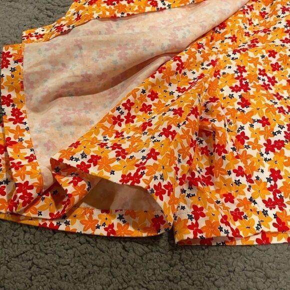 Liz Claiborne Skorts Floral Sz 6 Petite Skirt/Short Woman’s - Picture 7 of 11